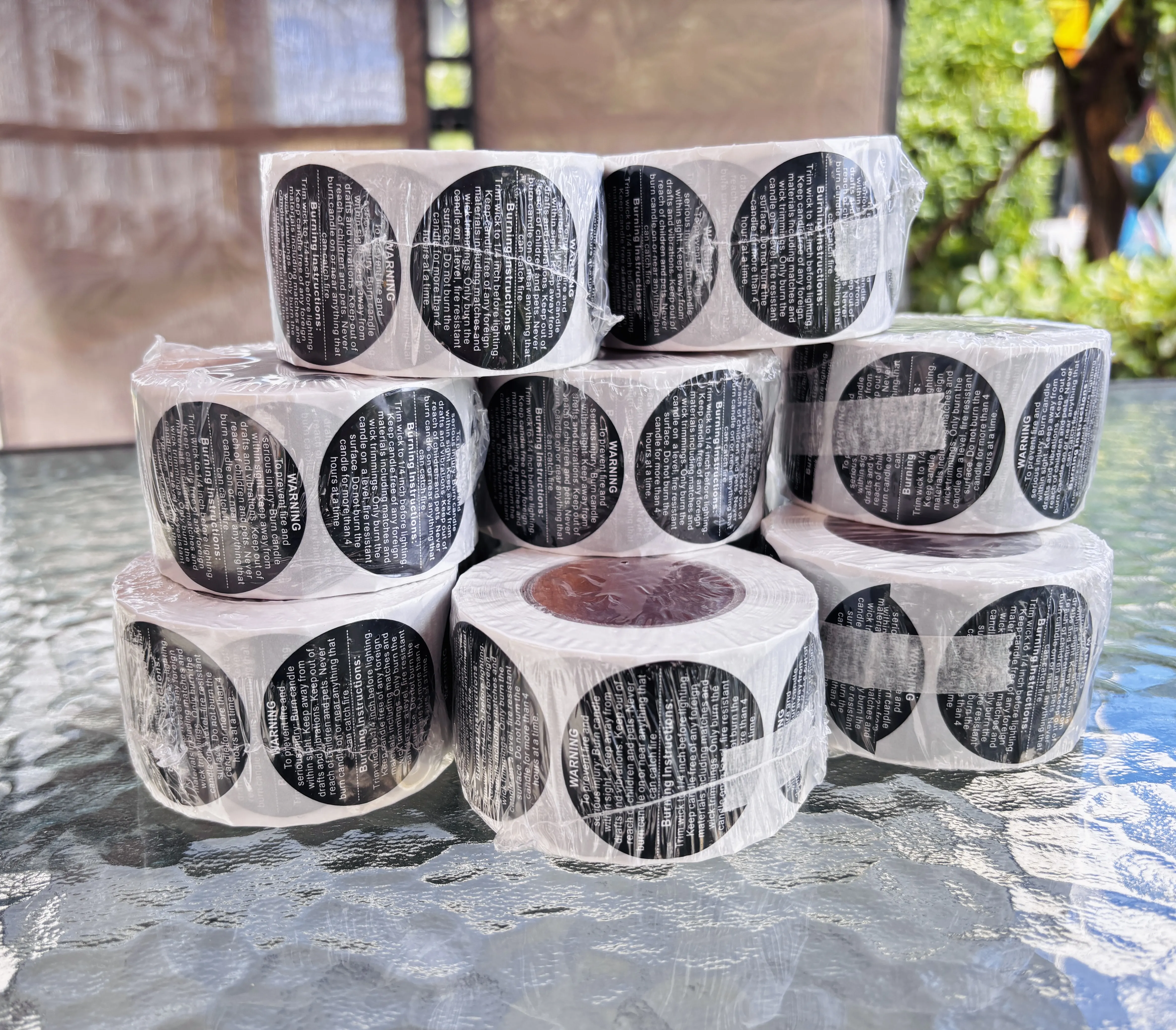 Matagumpay na naihatid ni Jojo Pack ang mga pasadyang mga label ng babala para sa mga mabangong kandila sa mga customer, na pinalakas ang linya ng pagtatanggol sa kaligtasan ng mga produkto.