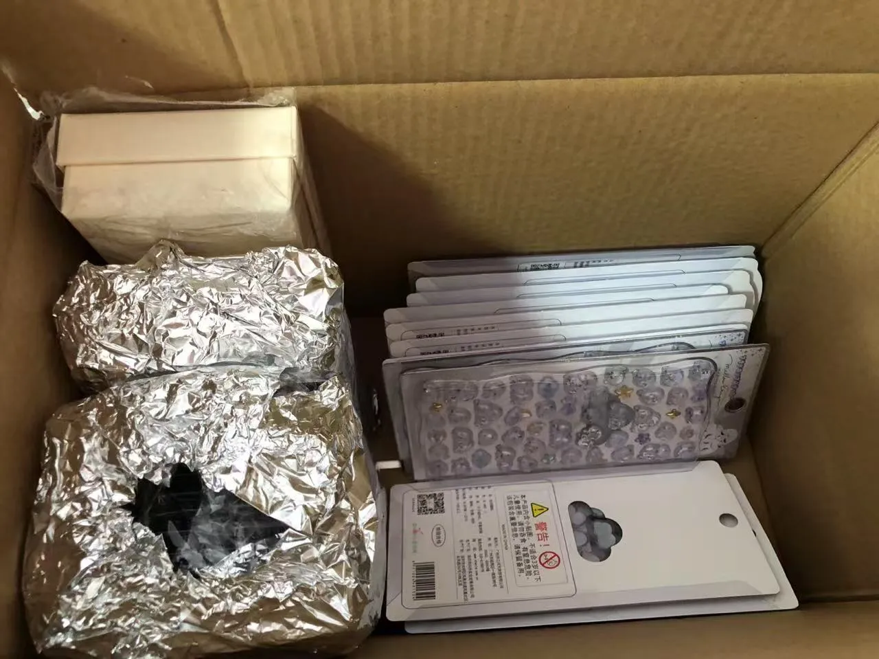 3D embossed epoxy sticker ng JOJO Pack