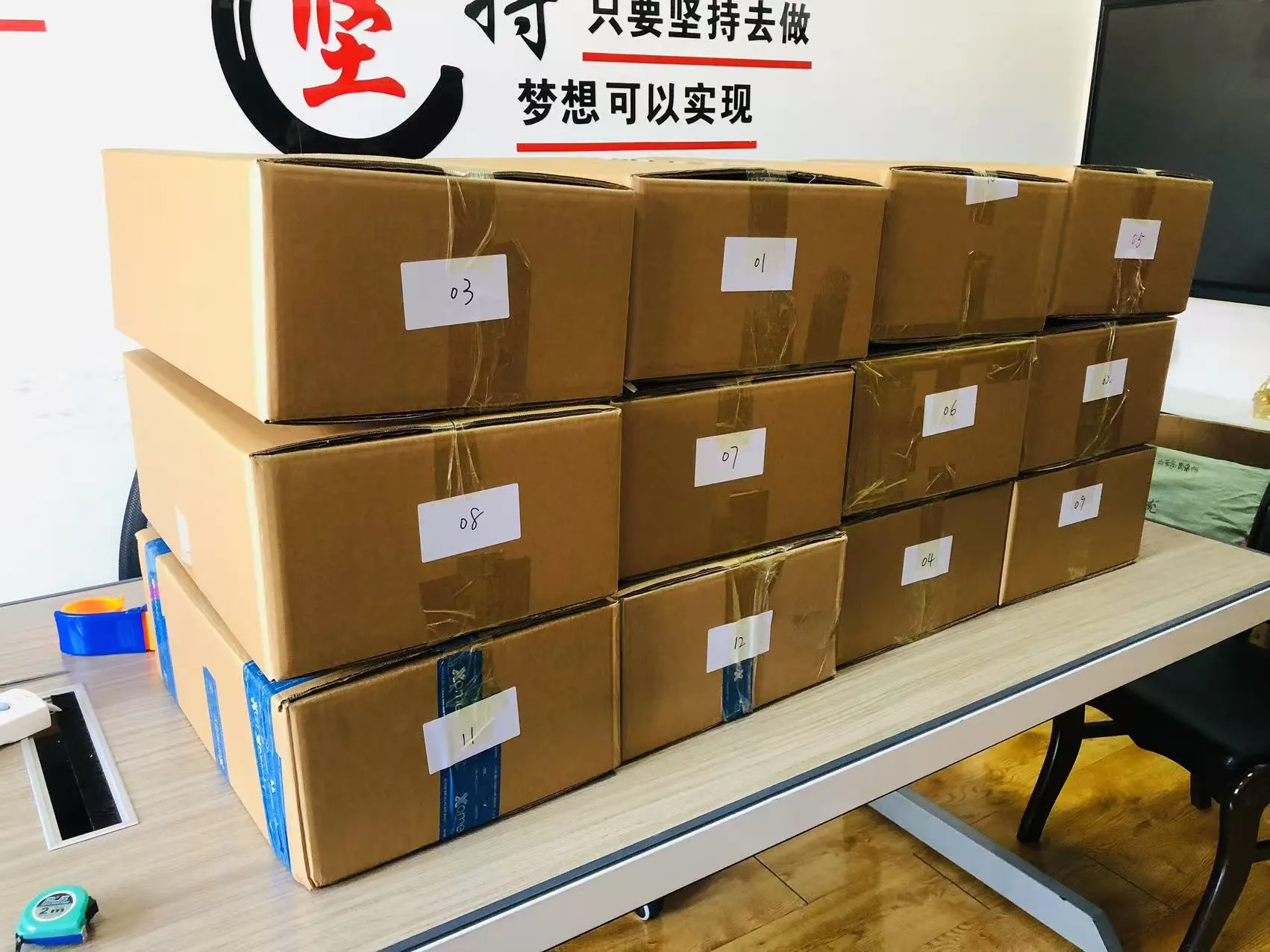 Ang JOJO Pack ay Naghahatid ng Makikinang na Kasiyahan sa mga Bata